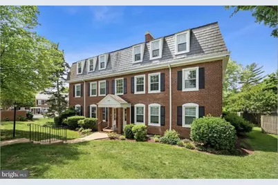 3008 S Abingdon Street #C2, Arlington, VA 22206 - Photo 17