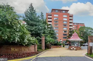 1121 Arlington Blvd, Arlington, VA 22209 - Photo 1