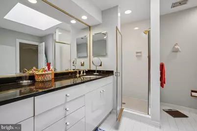 2467 N Wakefield Court, Arlington, VA 22207 - Photo 31