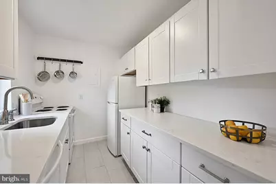 4231 35th Street S #B1, Arlington, VA 22206 - Photo 11