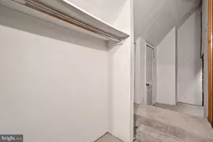 4231 35th St S, Arlington, VA 22206 - Photo 27