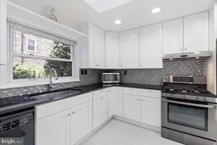 900 20th St S, Arlington, VA 22202 - Photo 53