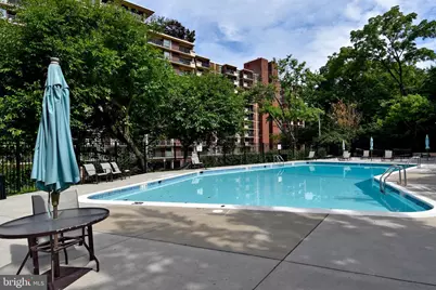 1300 S Arlington Ridge Road #204, Arlington, VA 22202 - Photo 29