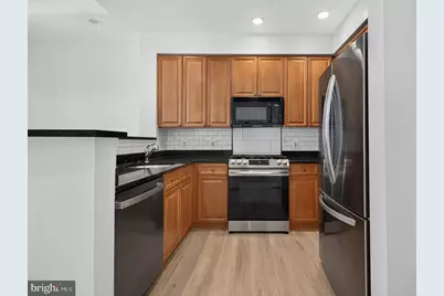 801 S Greenbrier Street #404, Arlington, VA 22204 - Photo 7