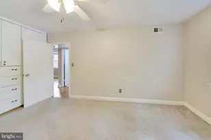 1322 Fort Myer Dr, Arlington, VA 22209 - Photo 11
