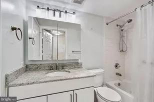 1050 N Taylor St, Arlington, VA 22201 - Photo 21