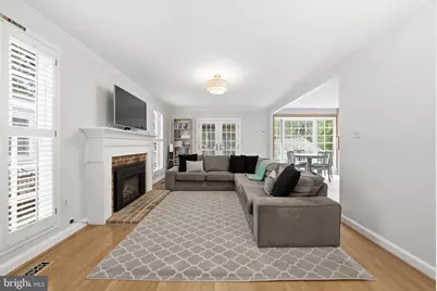 616 26th Street S, Arlington, VA 22202 - Photo 9