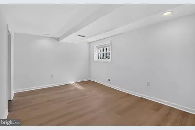 4736 Wilson Boulevard, Arlington, VA 22203 - Photo 13