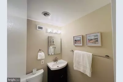 1200 N Nash Street #560, Arlington, VA 22209 - Photo 25