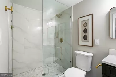 2108 S Dinwiddie Street S, Arlington, VA 22206 - Photo 27