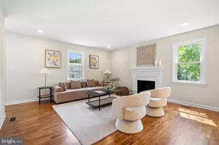 2108 S Dinwiddie Street S, Arlington, VA 22206 - Photo 3