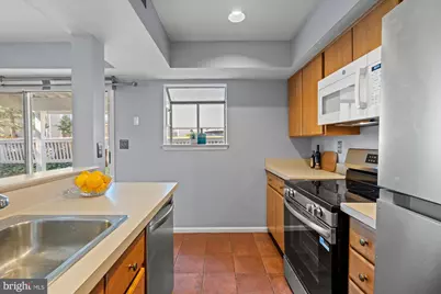 4525 28th Road S #D, Arlington, VA 22206 - Photo 11