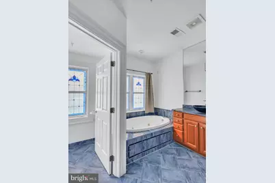 1335 N 14th Street N, Arlington, VA 22209 - Photo 17