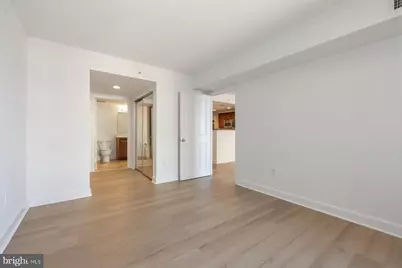 1205 N Garfield Street #911, Arlington, VA 22201 - Photo 19