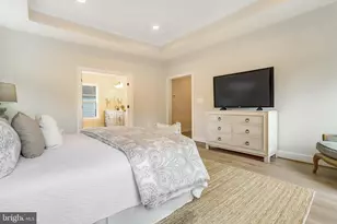 2611 9th St N, Arlington, VA 22201 - Photo 29