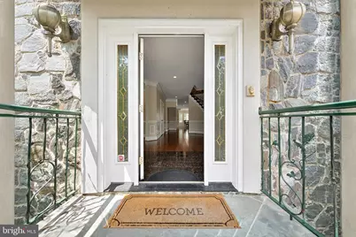 2138 Patrick Henry Drive, Arlington, VA 22205 - Photo 5