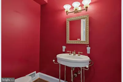 2138 Patrick Henry Drive, Arlington, VA 22205 - Photo 31