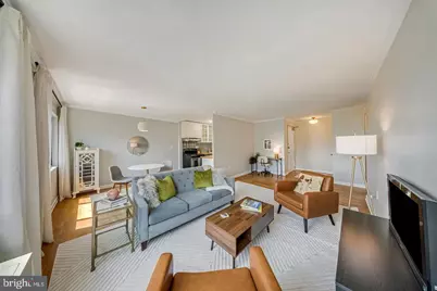 1300 Arlington Ridge #708, Arlington, VA 22202 - Photo 9