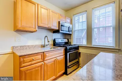 1808 16th Street N #1, Arlington, VA 22209 - Photo 7
