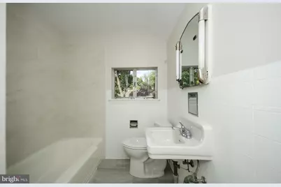 1421 21st Street S, Arlington, VA 22202 - Photo 17