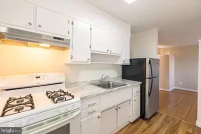 1510 N Rolfe Street #4, Arlington, VA 22209 - Photo 3