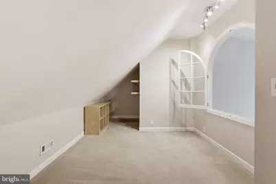4656 34th Street S #B1, Arlington, VA 22206 - Photo 21