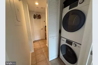 1001 N Randolph Street #712, Arlington, VA 22201 - Photo 9