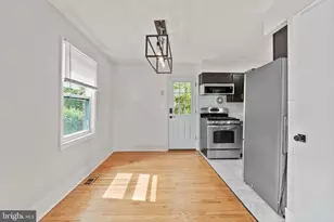 310 S Illinois St, Arlington, VA 22204 - Photo 9
