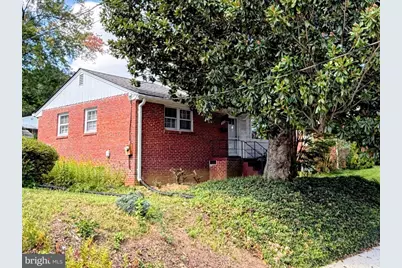 2016 N Woodstock Street, Arlington, VA 22207 - Photo 3