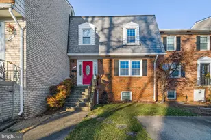 16 S Abingdon St, Arlington, VA 22204 - Photo 1