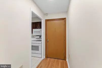 1301 N Courthouse Road #1216, Arlington, VA 22201 - Photo 15