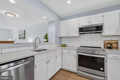 3812 9th Road S #3812, Arlington, VA 22204 - Photo 7