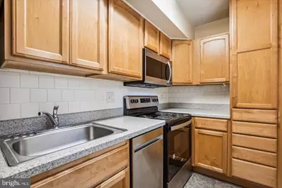 1320 Fort Myer Drive #802, Arlington, VA 22209 - Photo 13