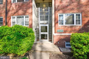 1320 Fort Myer Dr, Arlington, VA 22209 - Photo 1
