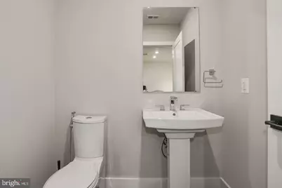 1411 Key Boulevard #106, Arlington, VA 22209 - Photo 9