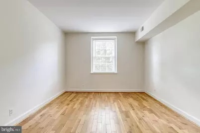 4906 S 30th Street S #B2, Arlington, VA 22206 - Photo 7
