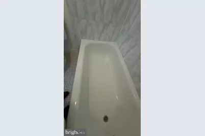 1510 12th Street N #503, Arlington, VA 22209 - Photo 17