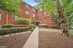 1423 N Nash St, Arlington, VA 22209 - Photo 1