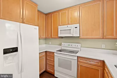 4630 28th Road S #B, Arlington, VA 22206 - Photo 9