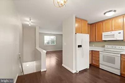 4630 28th Road S #B, Arlington, VA 22206 - Photo 7