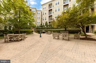 2301 25th St S, Arlington, VA 22206 - Photo 29