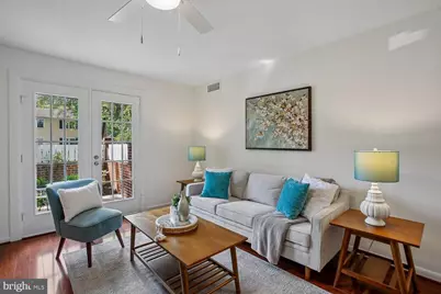 2621 S Walter Reed Drive S #A, Arlington, VA 22206 - Photo 3