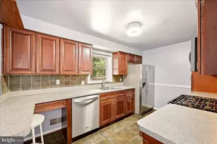 3447 22nd St S, Arlington, VA 22204 - Photo 9