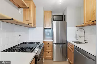 2030 N Adams Street #1209, Arlington, VA 22201 - Photo 5
