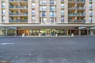 4600 S Four Mile Run Dr, Arlington, VA 22204 - Photo 1
