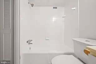 4600 S Four Mile Run Dr, Arlington, VA 22204 - Photo 19