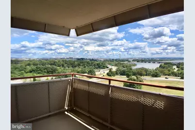 1011 Arlington Boulevard #930, Arlington, VA 22209 - Photo 3