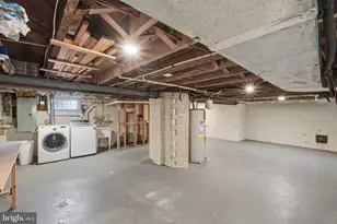 2416 S Eads St, Arlington, VA 22202 - Photo 45