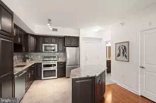 1021 N Garfield St, Arlington, VA 22201 - Photo 7