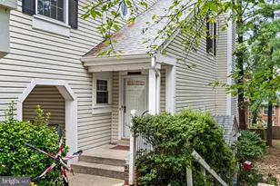 2923C S Woodley St, Arlington, VA 22206 - Photo 1